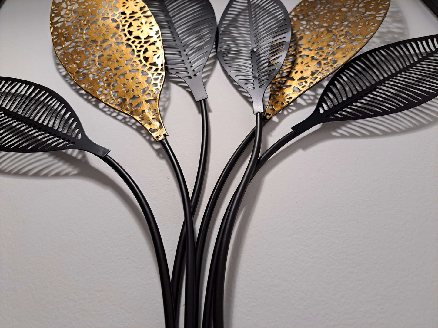 Feuilles en Métal Noir et Doré - OrnaMura