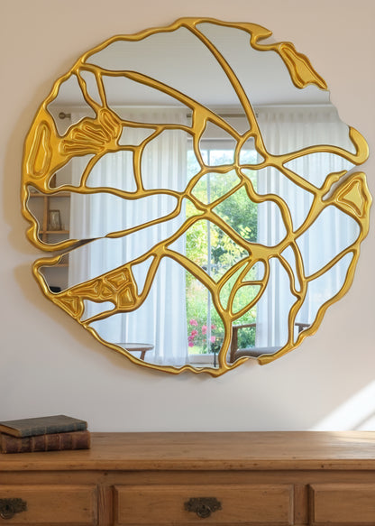 Miroir Éclat Doré 60 cm – Cadre en bois doré, design géométrique moderne